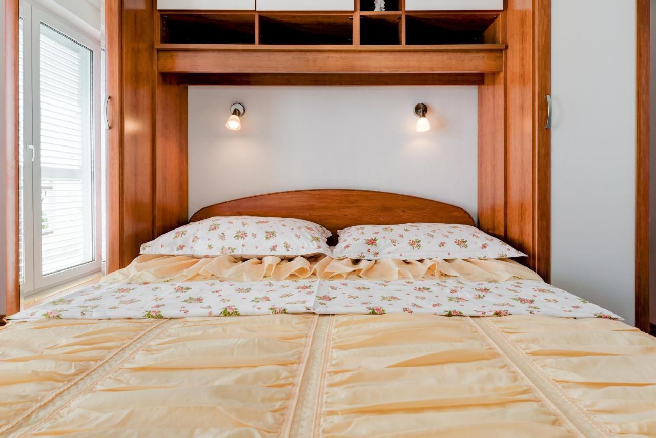 Luxury Apartments Tafra ロクヴァ・ロゴズニツァ エクステリア 写真