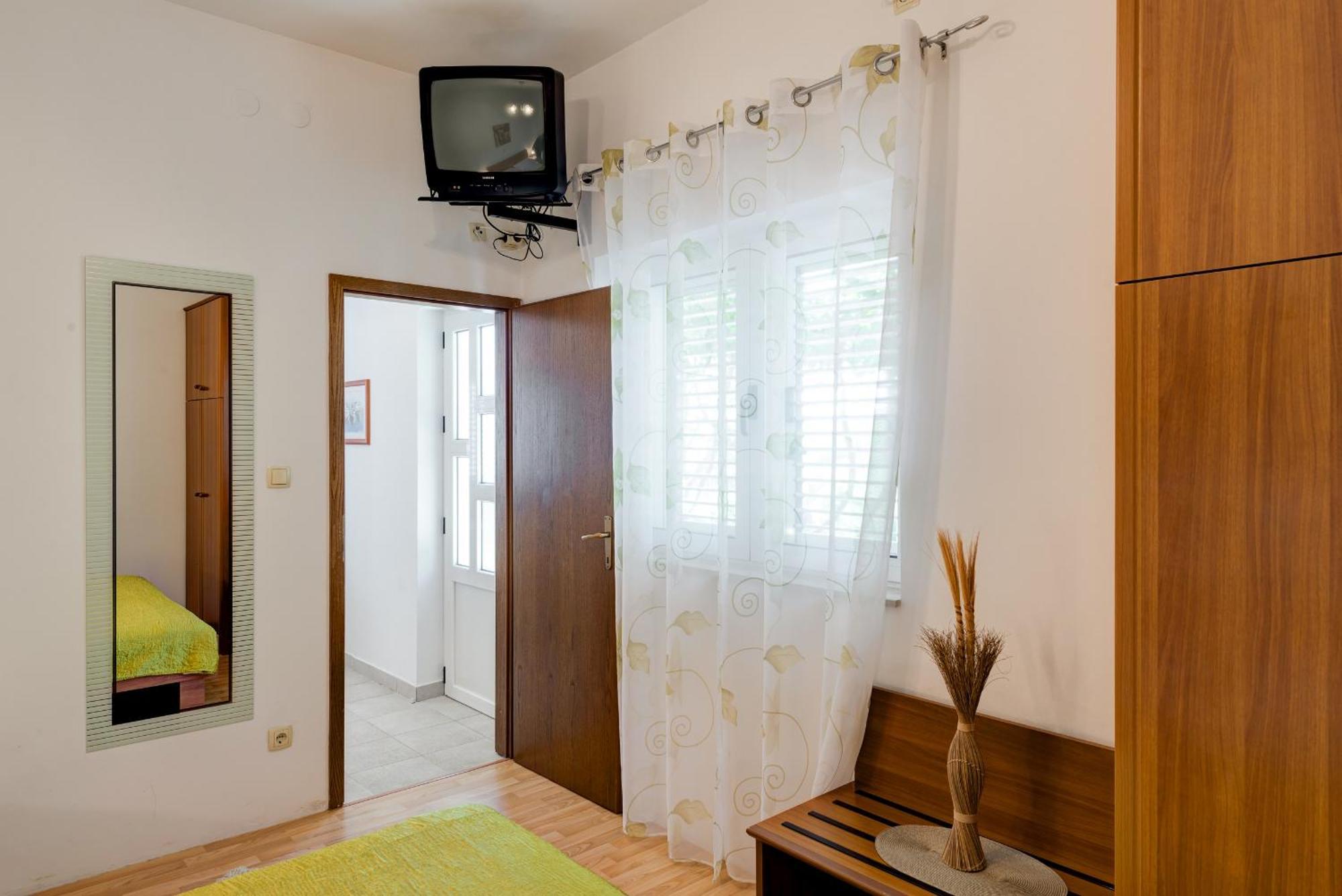 Luxury Apartments Tafra ロクヴァ・ロゴズニツァ 部屋 写真